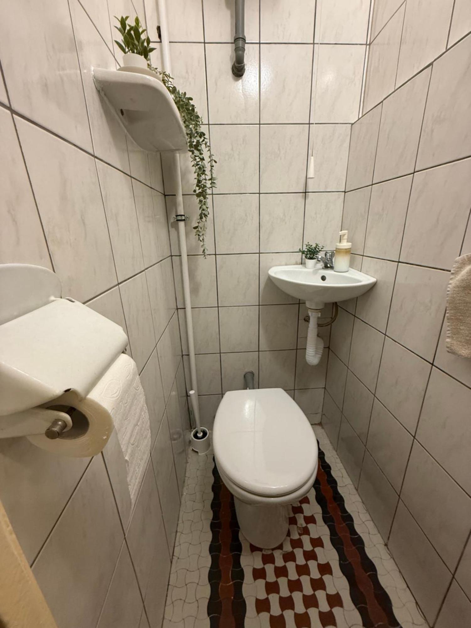 Ultracentral Apartment 4 Rooms - Old City Center -120 Square Meters - Bukarest Exterior foto
